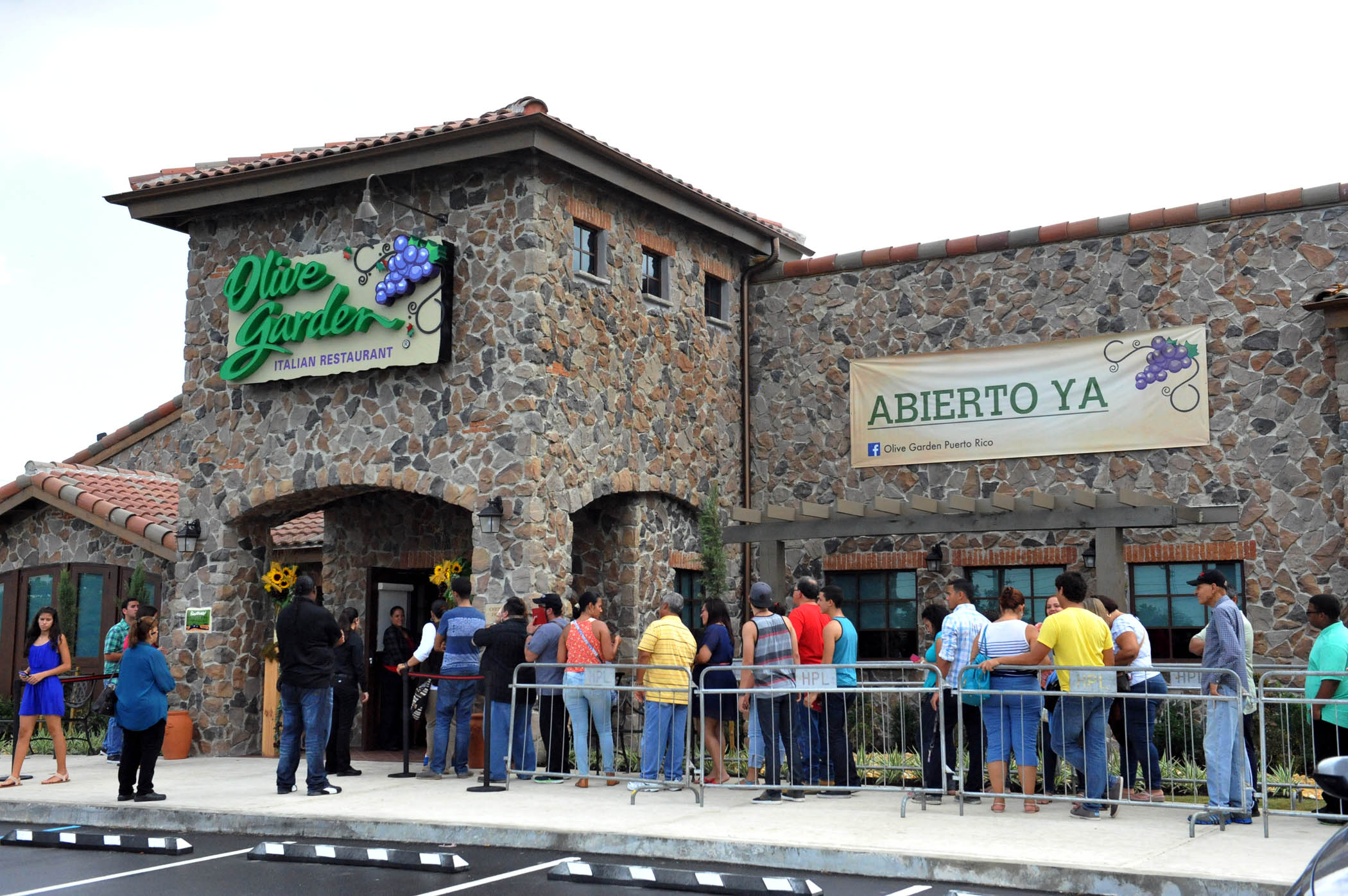 Apertura de Olive Gardens en Bayamon Ciudad de Bayamón