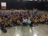 Autora Isset Pastrana junto a estudiantes
