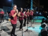 En tarima Los Cantores de Bayamón cantandole a un gran público