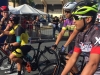 Ciclistas listos para comenzar la carrera