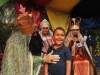 Reyes Magos junto a niños