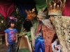 Reyes Magos junto a niños