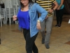 Participantes de Bayamón Ciudad Salsera aprendiendo a bailar