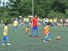 David Villa jugando junto a los niños
