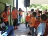 niños disfrutando de la actividad mientras aprenden
