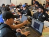 Participante realizando sus trabajos