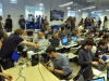 Participantes del evento IOT Village- Hacker Lab Series trabajando en sus programaciones