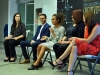 Personas escuchando charla sobre Mujer y Tecnología en Engine-4