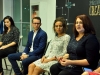 Personas escuchando charla sobre Mujer y Tecnología en Engine-4