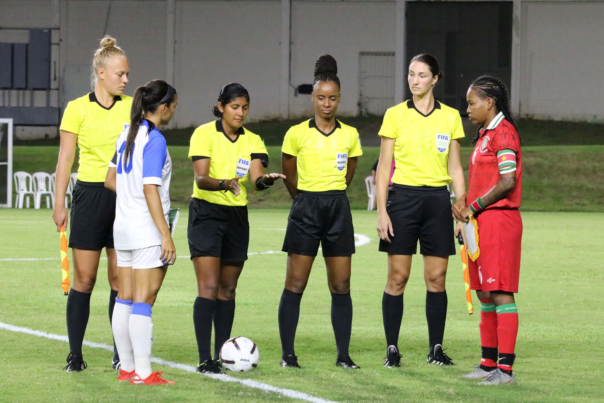 Soccer-Fem-PR-vs-Surinam-7