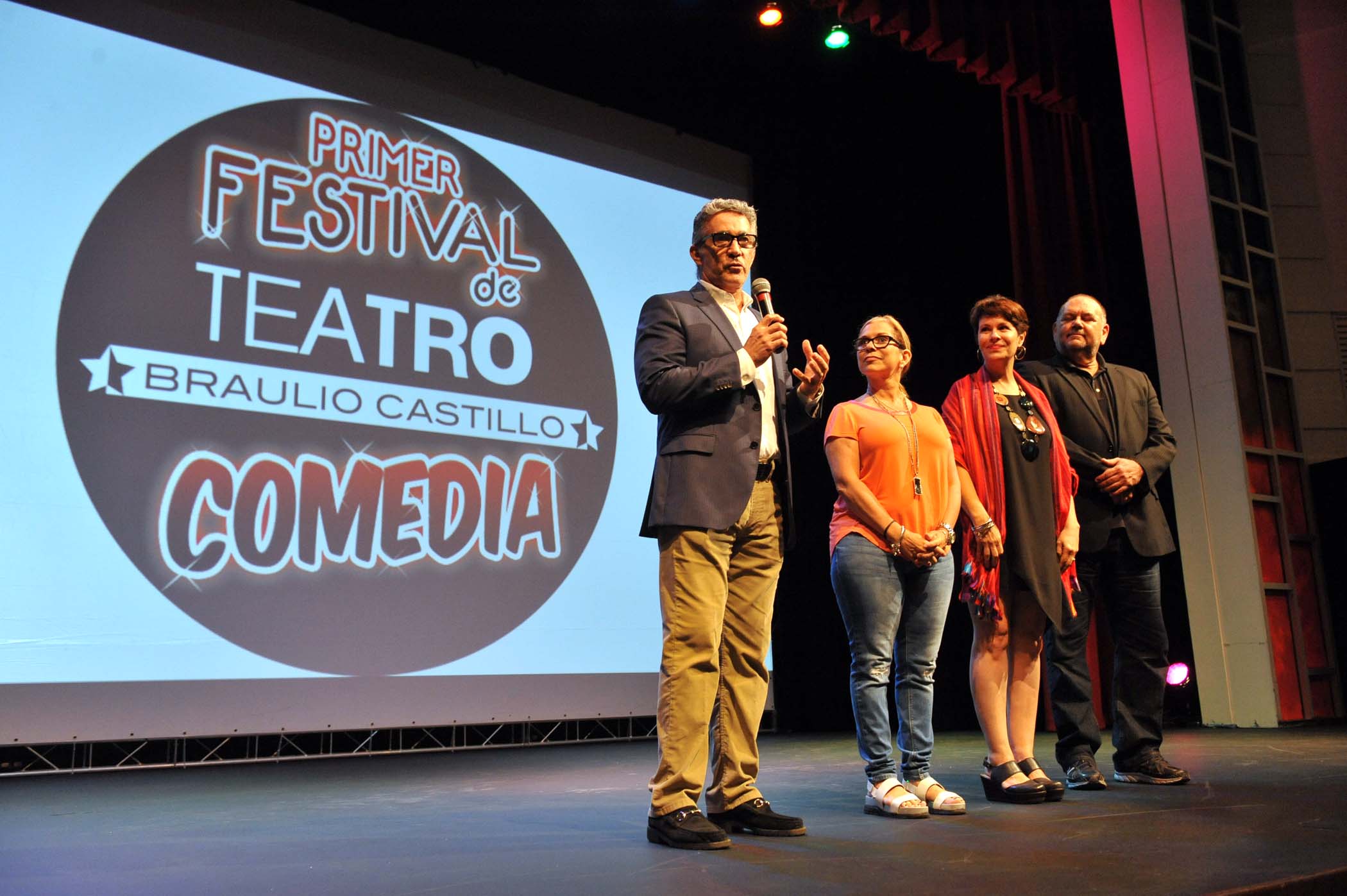 1er Festival de Teatro en el Teatro Braulio Castillo