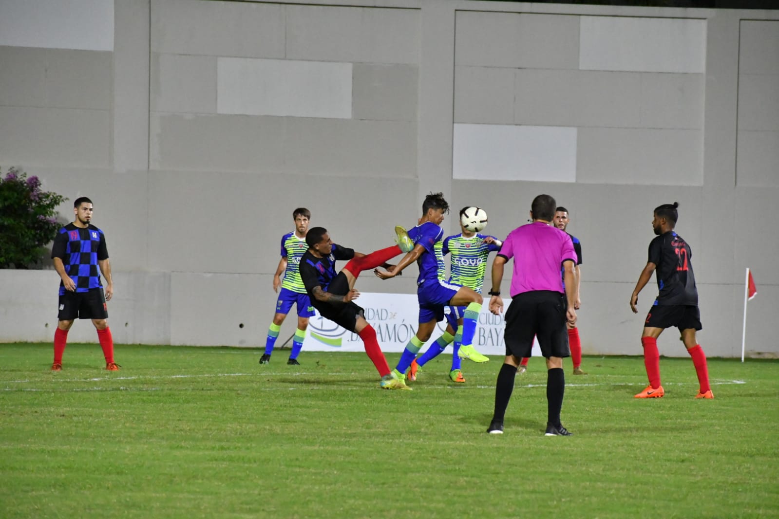 Partido de Soccer: BAYAMON FC VS. QUINTANA