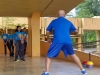 Lider junto a grupo de estudiantes partícipes del Taller de volleybal