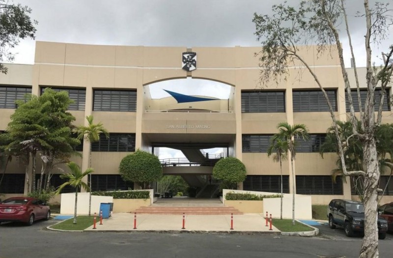 Universidad Central de Bayamón Inaugura Campamento de Robótica Ciudad